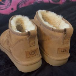 Ultra Mini Uggs