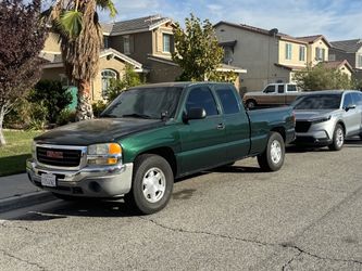 2004 GMC Sierra