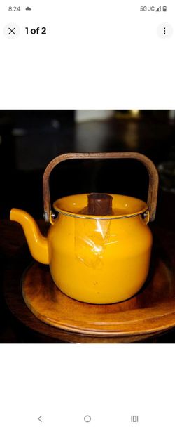 Vintage Honey Your Life Series Charm Pot Orange Enamel Tea Pot w Wood Handle