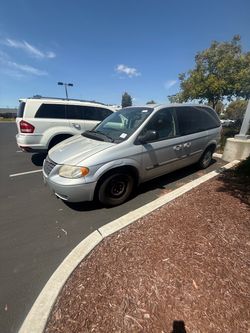 2006 Chrysler Town & Country