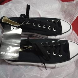 CONVERSE PLATFORM  ALL STAR WOMEN SIZE 6.5 BRAND NEW
