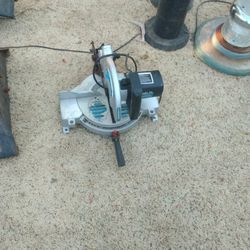 Delta 10 Inch Compound Saw