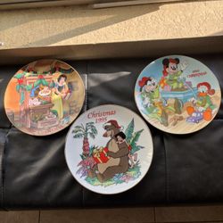 Vintage Disney Collector Plates 1993-95 Set 