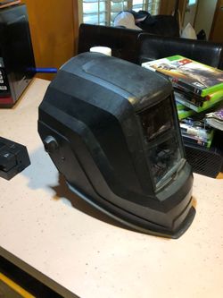 Chicago Electric Fixed Shade Welding Helmet Large Lens Ratcheting Headband