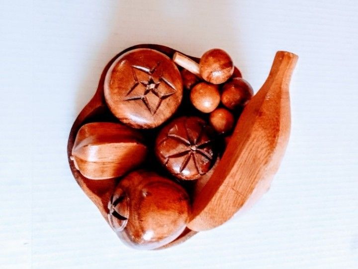 Vintage Wooden Fruit Bowl Monkey Pod 6 count Mid Century