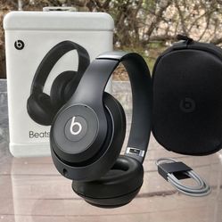 Beats Studio Pro Wireless Bluetooth Headphones Black 