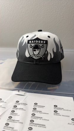 Mitchell And Ness NFL Football LA Las Vegas Raiders SnapBack Fire Hat - New Era 47 Brand Nike Sports