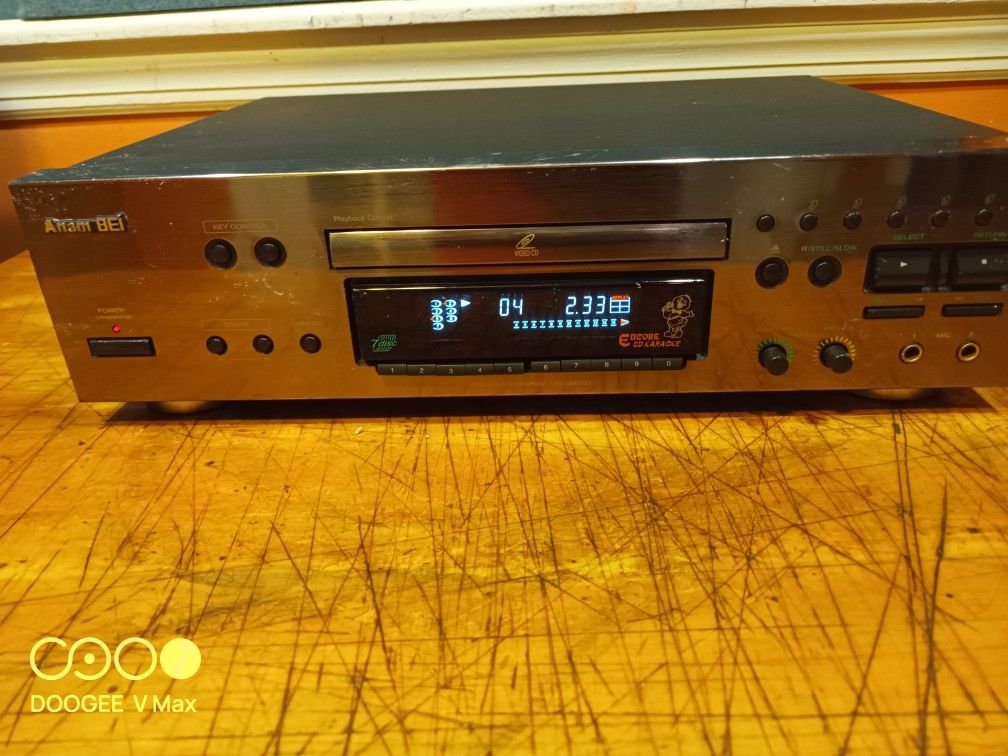 Anam Bei CRS-200A VIDEO-CD/CD Professional Karaoke ·