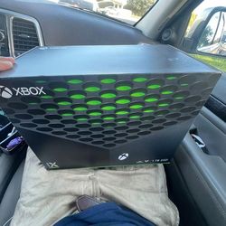 Xbox One X Console Bundle w/ Controller & Games