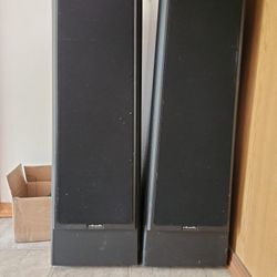 Polk Audio Speakers In Rose Wood 