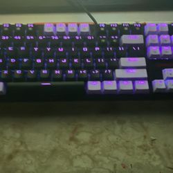 Redagon Keyboard And Logitech G502 Hero