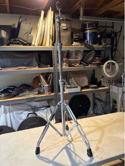 Pearl cymbal stand