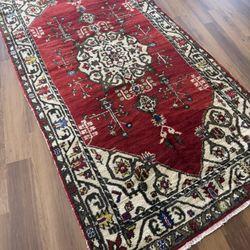 Gorgeous Persian Wool Rug