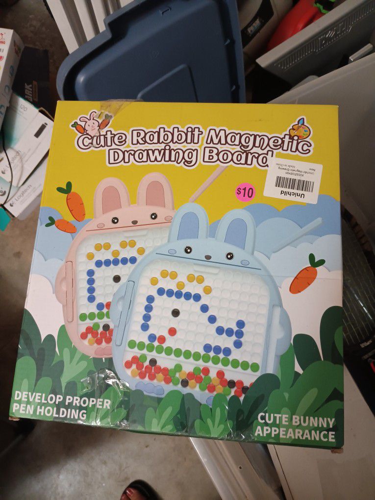 Cute Rabbit Magnetic Drawing Board