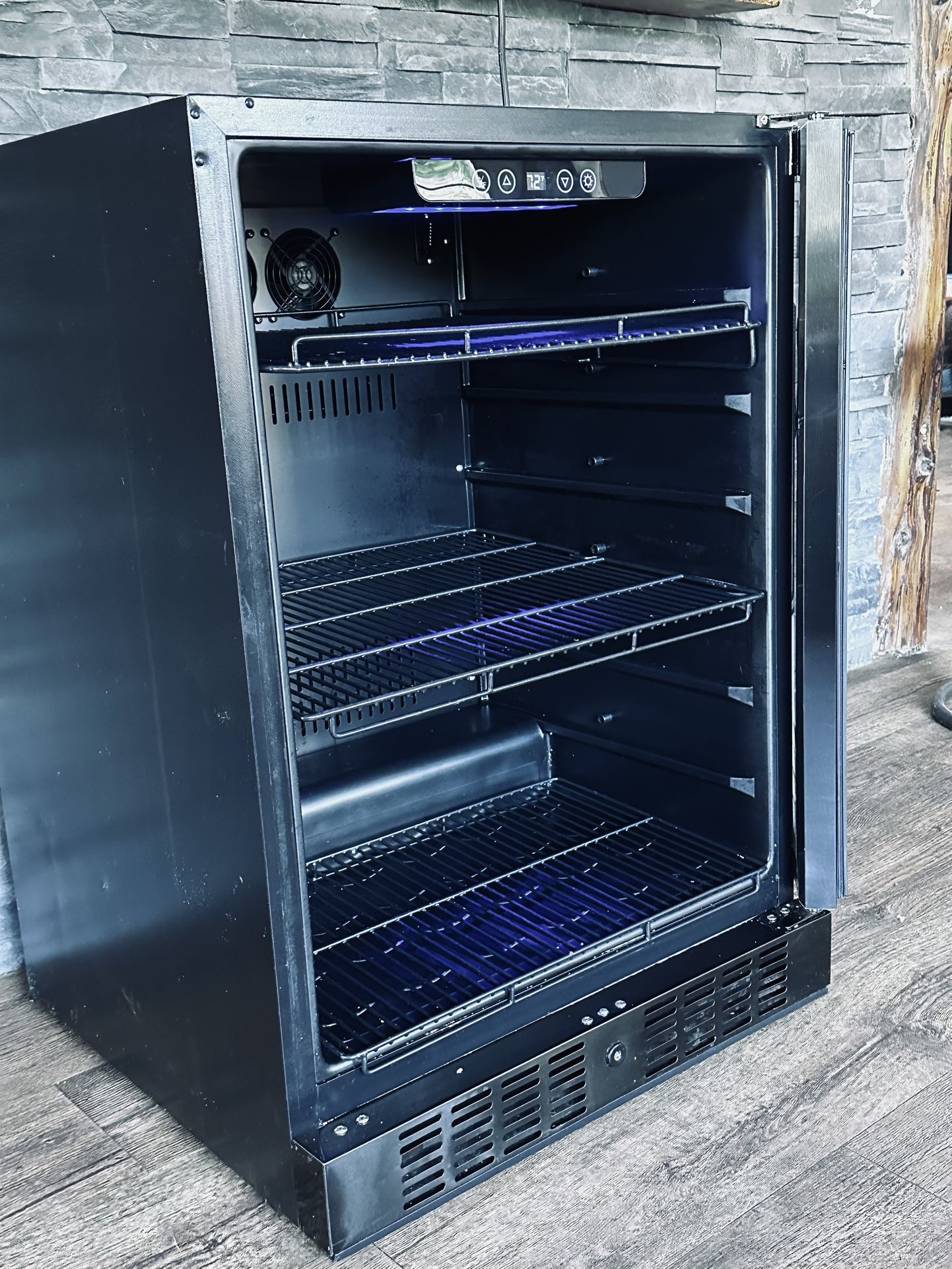 NewAir Fridge