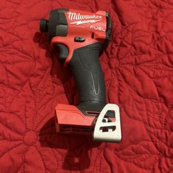 Milwaukee M18 1/4 Hex Impact Driver