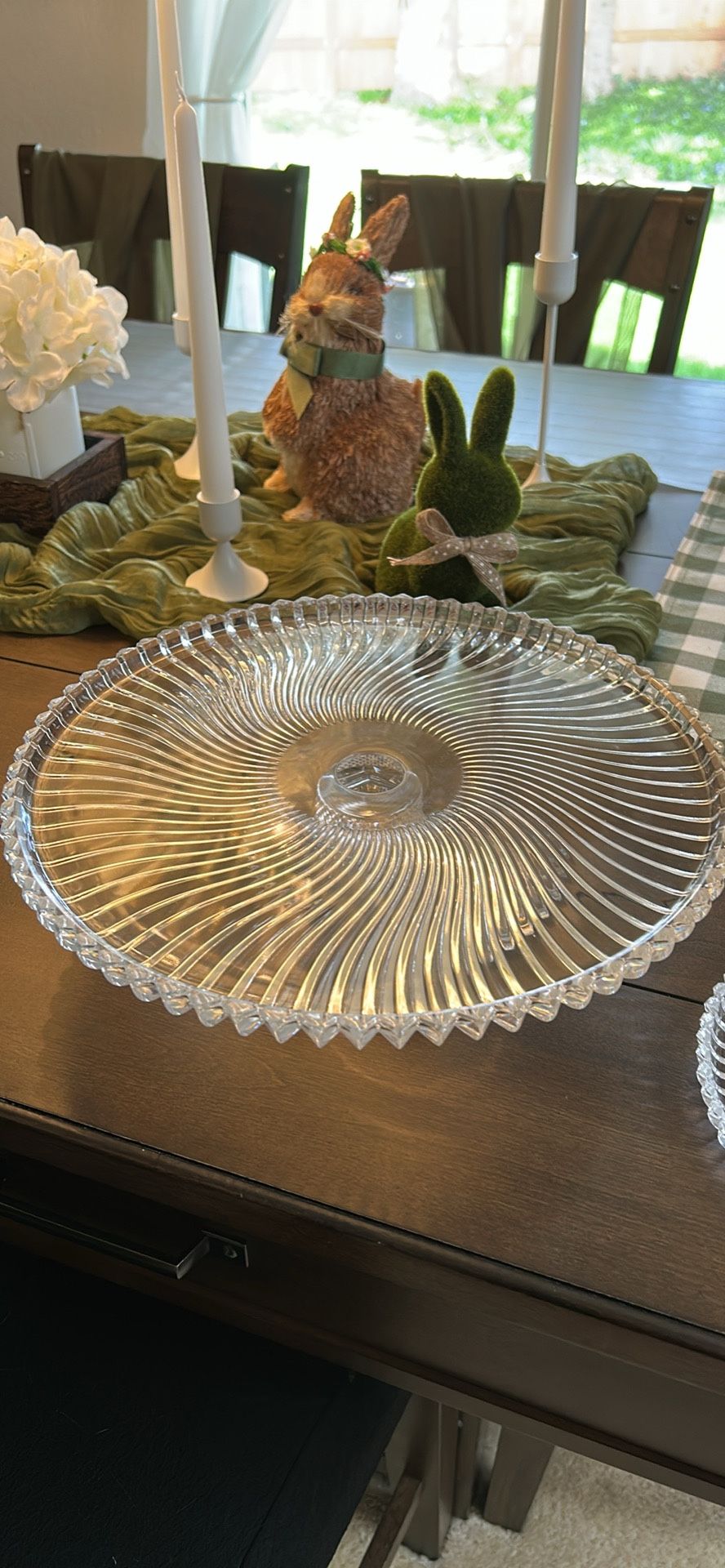 New Crystal Cake Stand With Crystal Plates