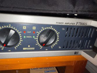 Yamaha P7000S