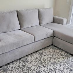 97” Sofa with Reversible Chaise - MUST PICK UP