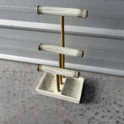 $8 for (1) White Rustic Jewelry Organizer Display Stand-8.5w x 15h 