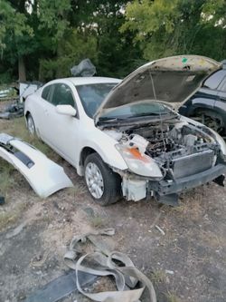08 Altima coupe parts