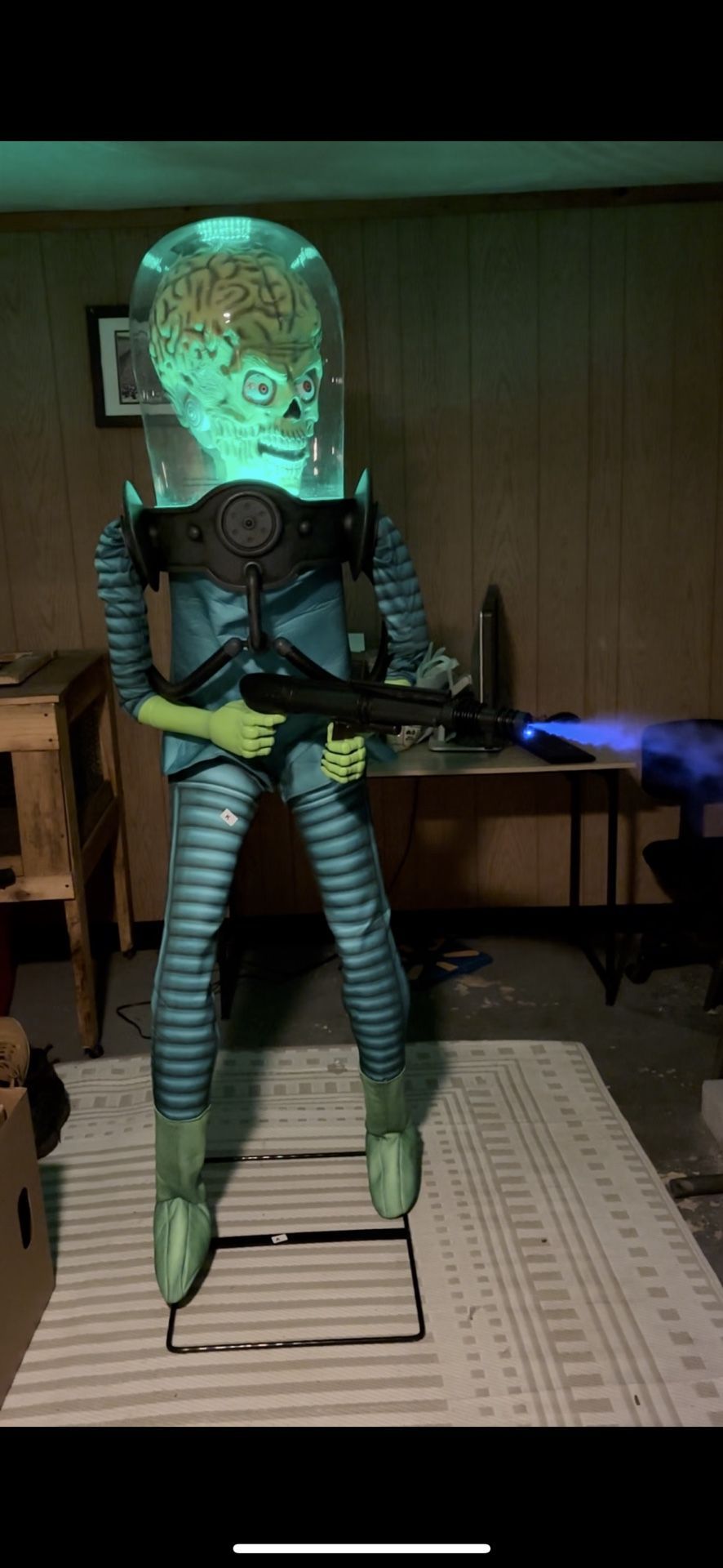 Attack Of Mars Martian Warrior Animatronic