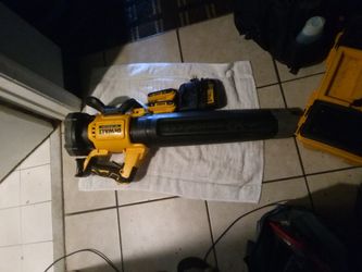 DeWalt Leaf Blower