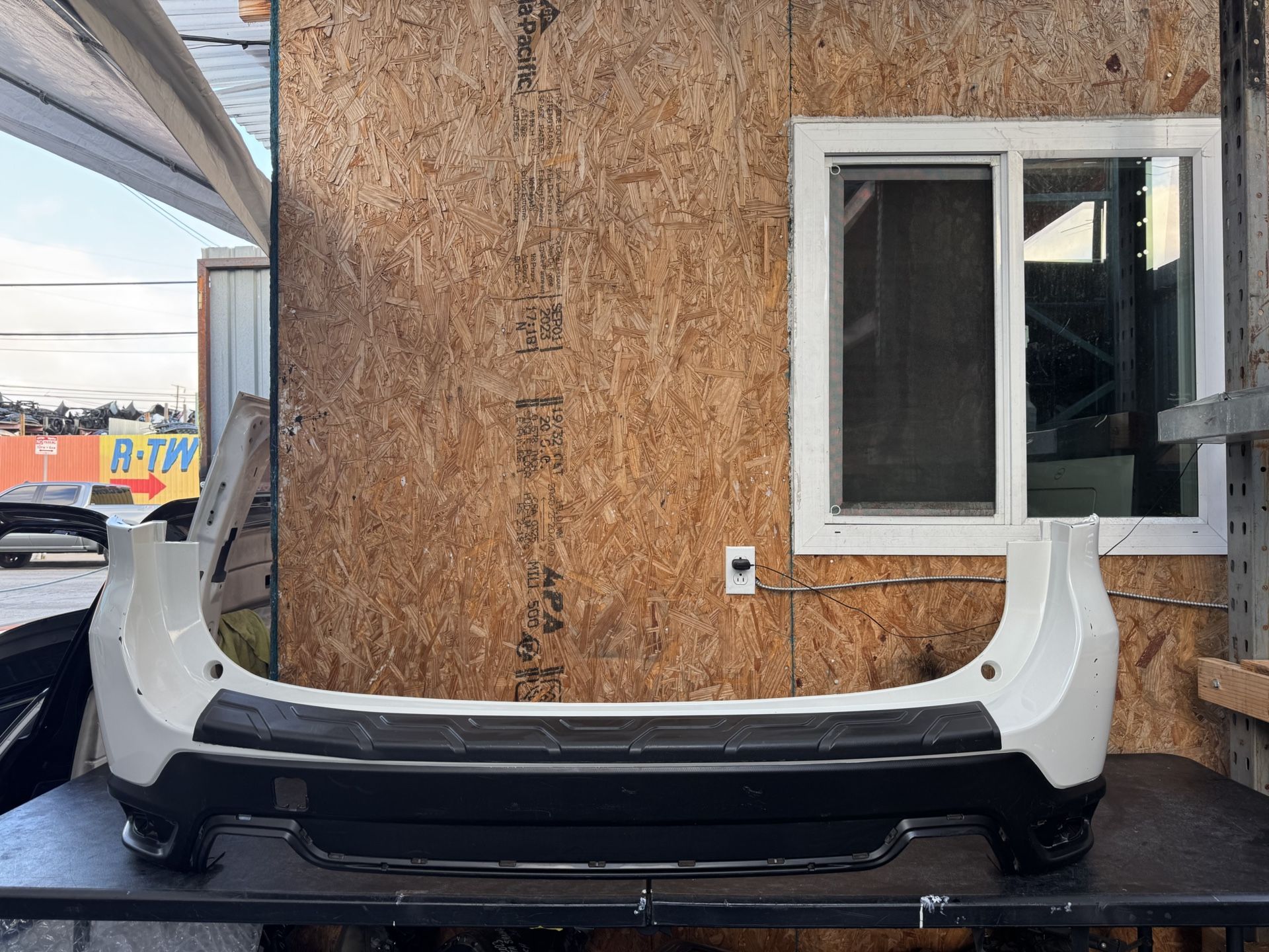 2019 2020 2021 2022 SUBARU FORESTER REAR BUMPER COVER OEM USED