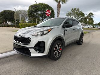 KIA SPORTAGE LX