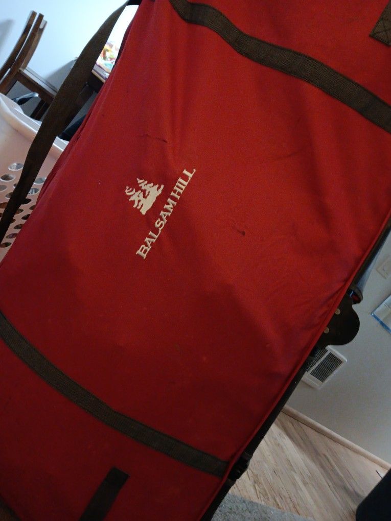 10 Foot Light Up Xmas Tree