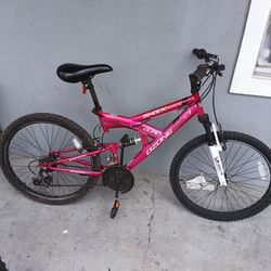 24 Inch Ozone 500 Incline Mountain Bike 🚲