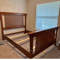 Queen Size Wooden Bed Frame 