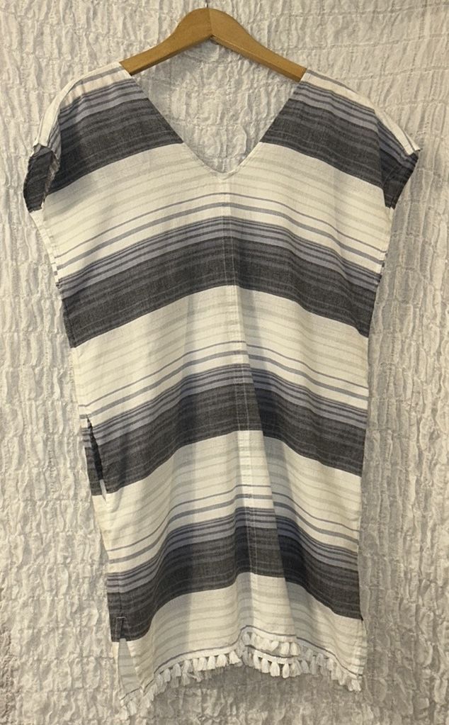 Carve Designs: Fringed Poncho Type Swimsuit Cover, Size: XS