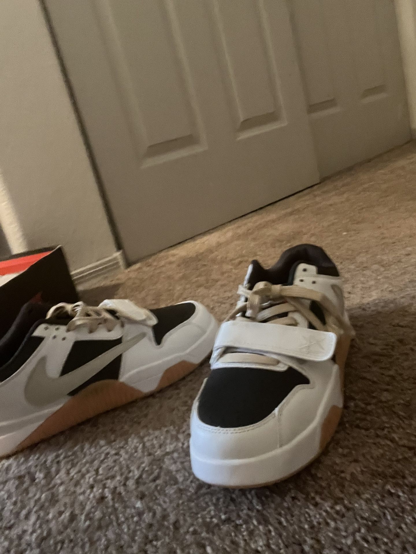 Travis Scott Jump man jacks Never Worn Sz 11 Make Me An Offer 