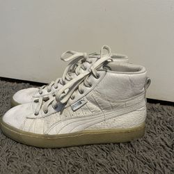 Puma Sneakers size 8.5W