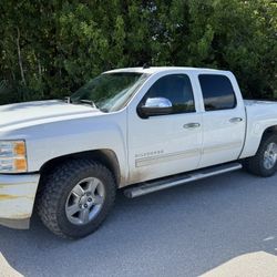 2012 CHEVROLET SILVERADO 1500 LTZ 4WD 5.3L* 2 OWNER* BUY HERE PAY HERE  *ONLY 183,000 MILES  4 BRAND NEW TIRES  TAN LEATHER INTERIOR  CLEAN FLORIDA TI