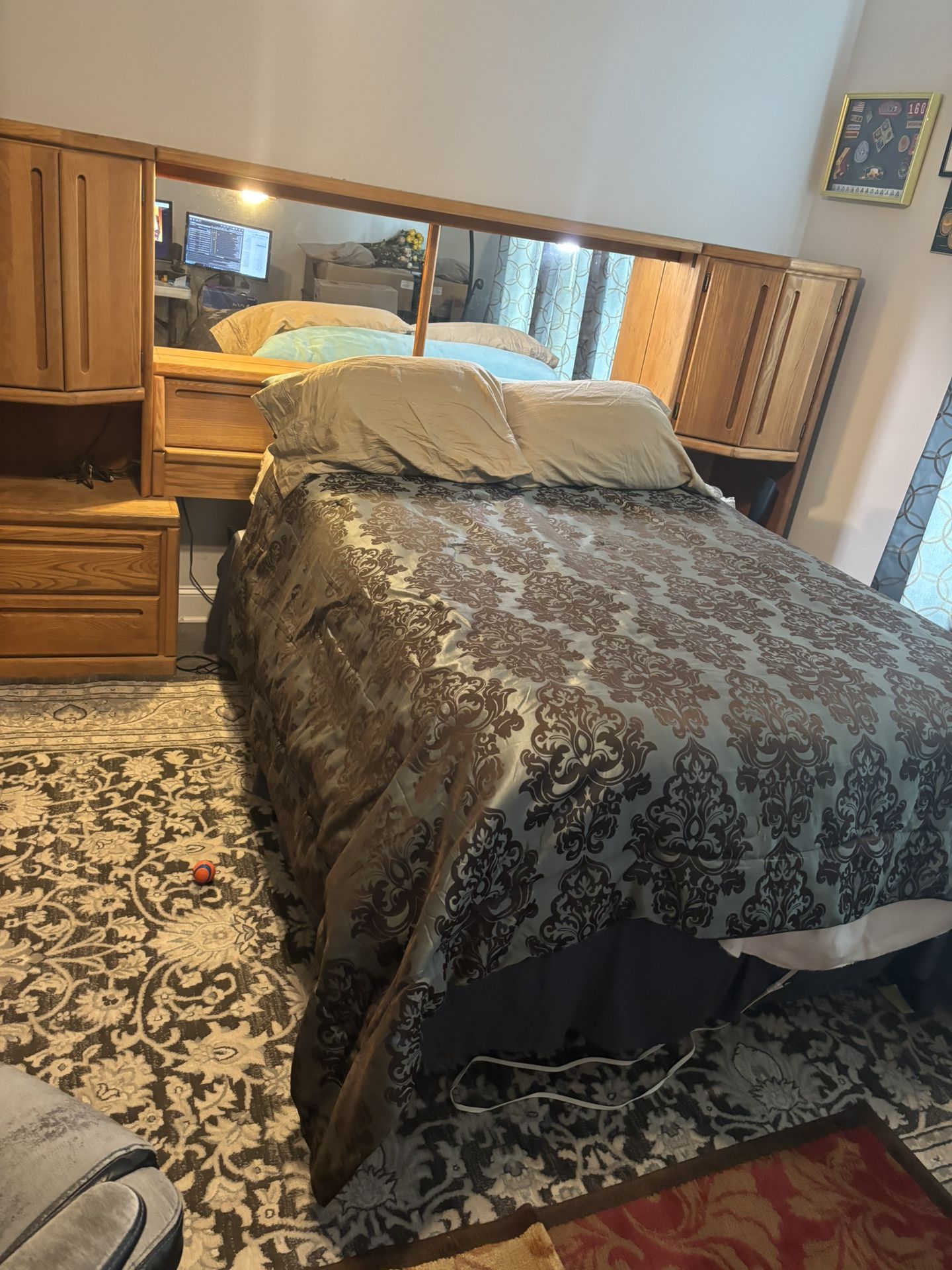 Bed Unit W/bed & Frame