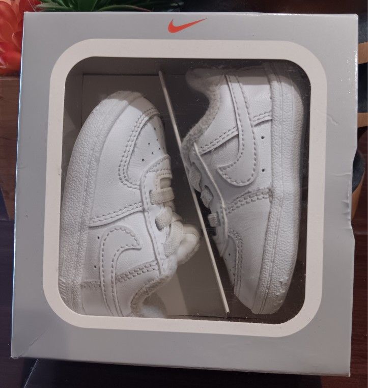 Nike Force One Crib Athletic Shoes (Size 2c)