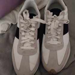 Men's Nautica Casual Size 9.5 30 Dollars 