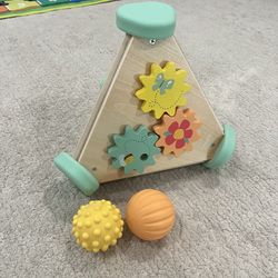 Kiwico Activity Pyramid 