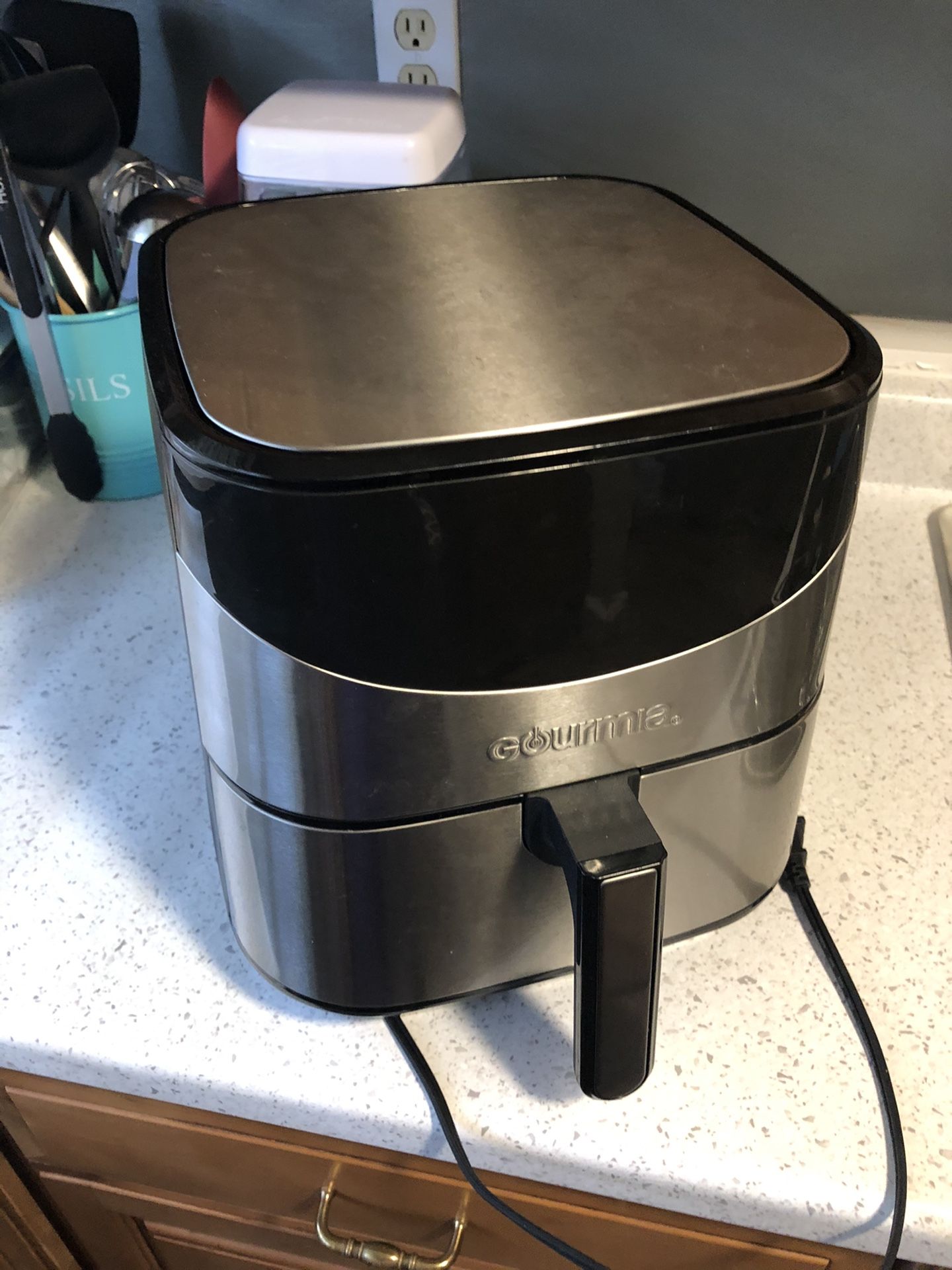 Flex brew Coffee maker and Air fryer $50/obo for both!