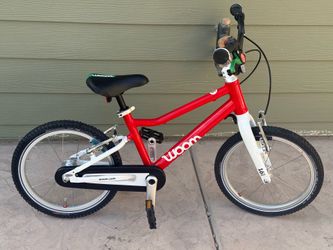Woom 3  16 inch  all aluminum light weight kids light weight bike