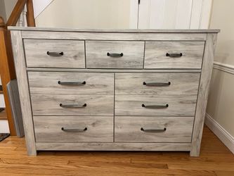 Bellaby 7 Drawer Dresser