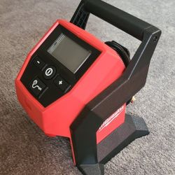 Milwaukee M12 Cordless Electric Portable Inflator (NEW)