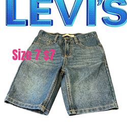 LEVIS SHORTS BOYS SIZE 7 REGULAR 💖💖M13 011026