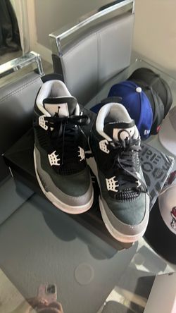 Air Jordan 4