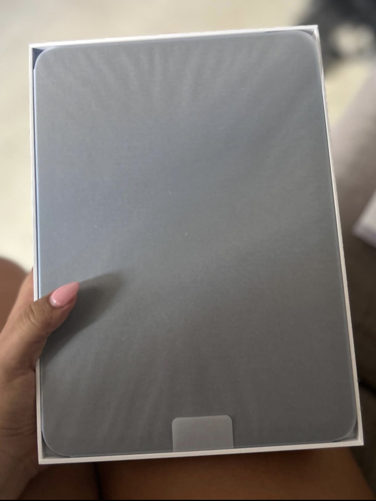 Apple ipad 10th Gen ( NEW )