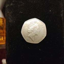 *RARE 1997 QUEEN ELIZABETH THE 2ND 50 PENCE COIN