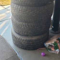 Full Set Of 22 Inch Tires 