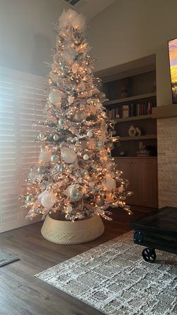 Christmas tree/ arbol de navidad